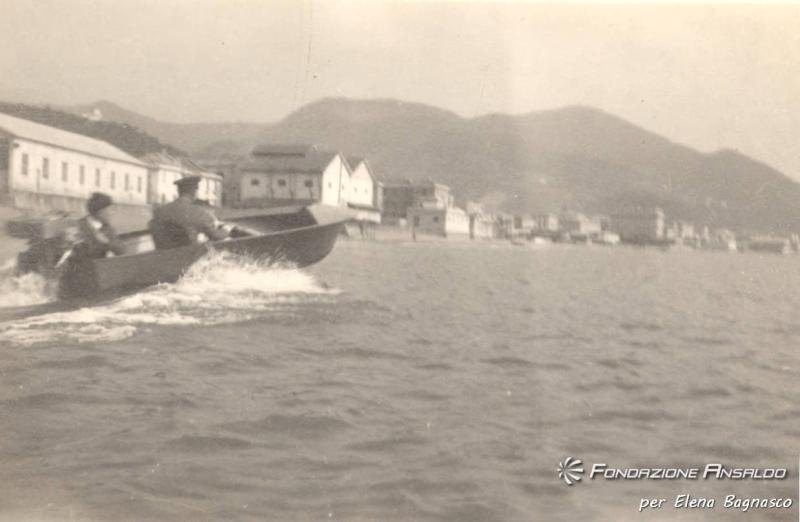 Famiglia Parodi -Imbarcazione con motore De Giorgi in navigazione