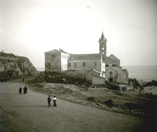 San Giuliano. La chiesa e il convento (taglio)