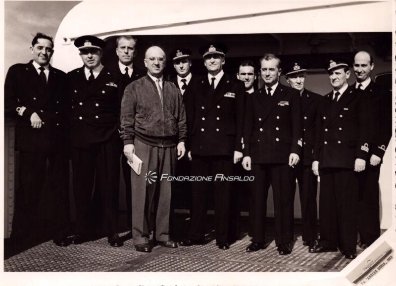 Andrea Doria (t/n) - il comandante Piero Calamai e altri ufficiali