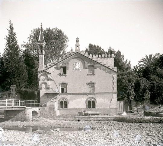 Rapallo. Ville e porticciolo (taglio)