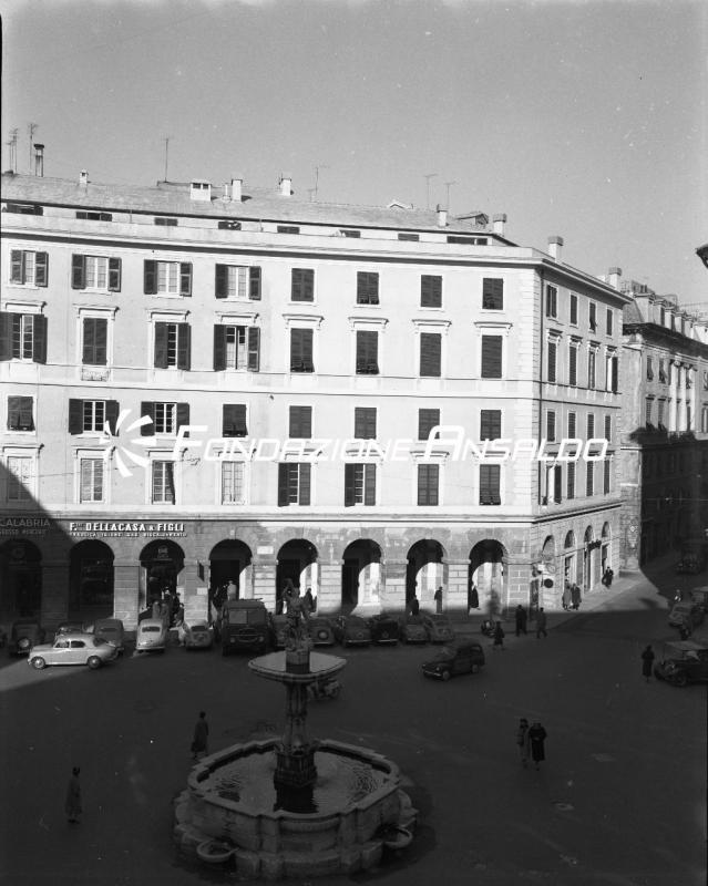 Genova - piazza Colombo