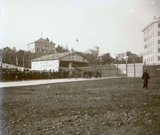 Genova - aeroplano &quot;Bleriot&quot;