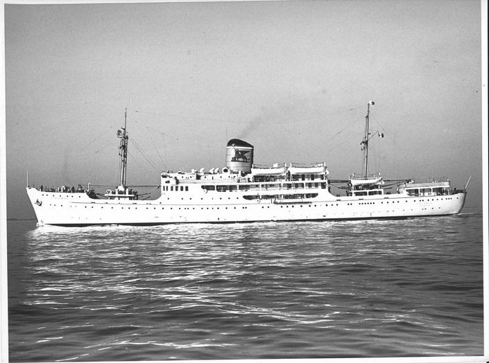 Nave Enotria vista laterale