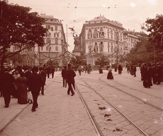 Genova - piazza Corvetto
