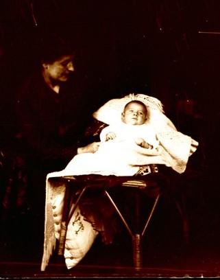 Edoardino e figura femminile