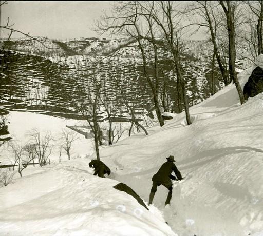 Molini. Battaglia nella neve (taglio)