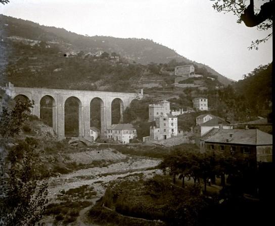 Cavassolo. Acquedotto civico (taglio)