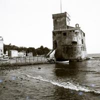 Rapallo. Castello in lontananza (taglio)