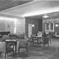 Italia - Sala di soggiorno di prima classe con dettaglio del camino