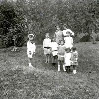 Gruppo di bambini (taglio)